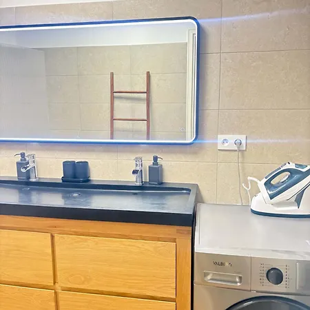 Le Ciel De Fabron Piscine Et Tennis Апартаменты