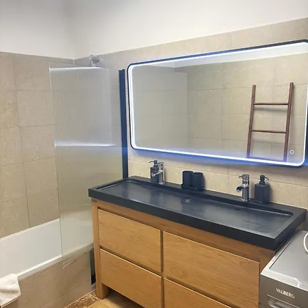 Le Ciel De Fabron Piscine Et Tennis * Ницца