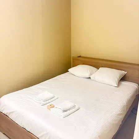 Le Ciel De Fabron Piscine Et Tennis *