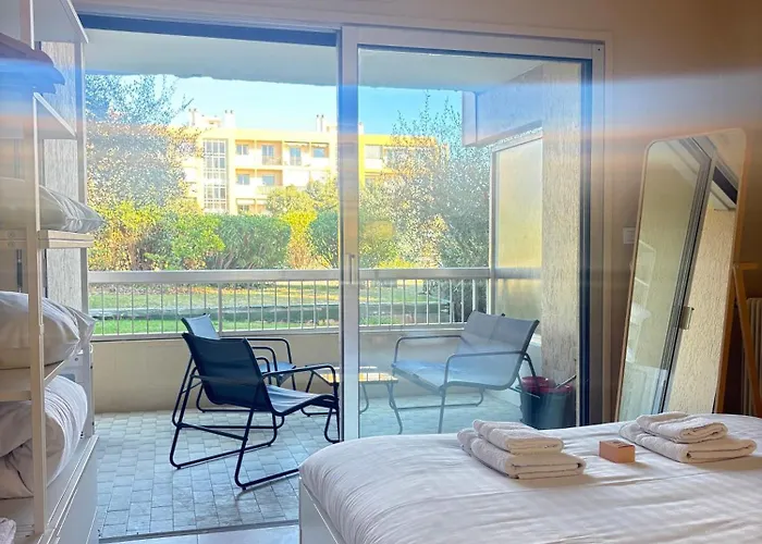 Le Ciel De Fabron Piscine Et Tennis Apartman *