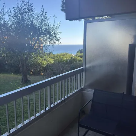 Le Ciel De Fabron Piscine Et Tennis *